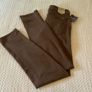 Eddie Bauer NWT Elysian Slightly Curvy Mid Rise Slim Straight Leg Jeans Size 2